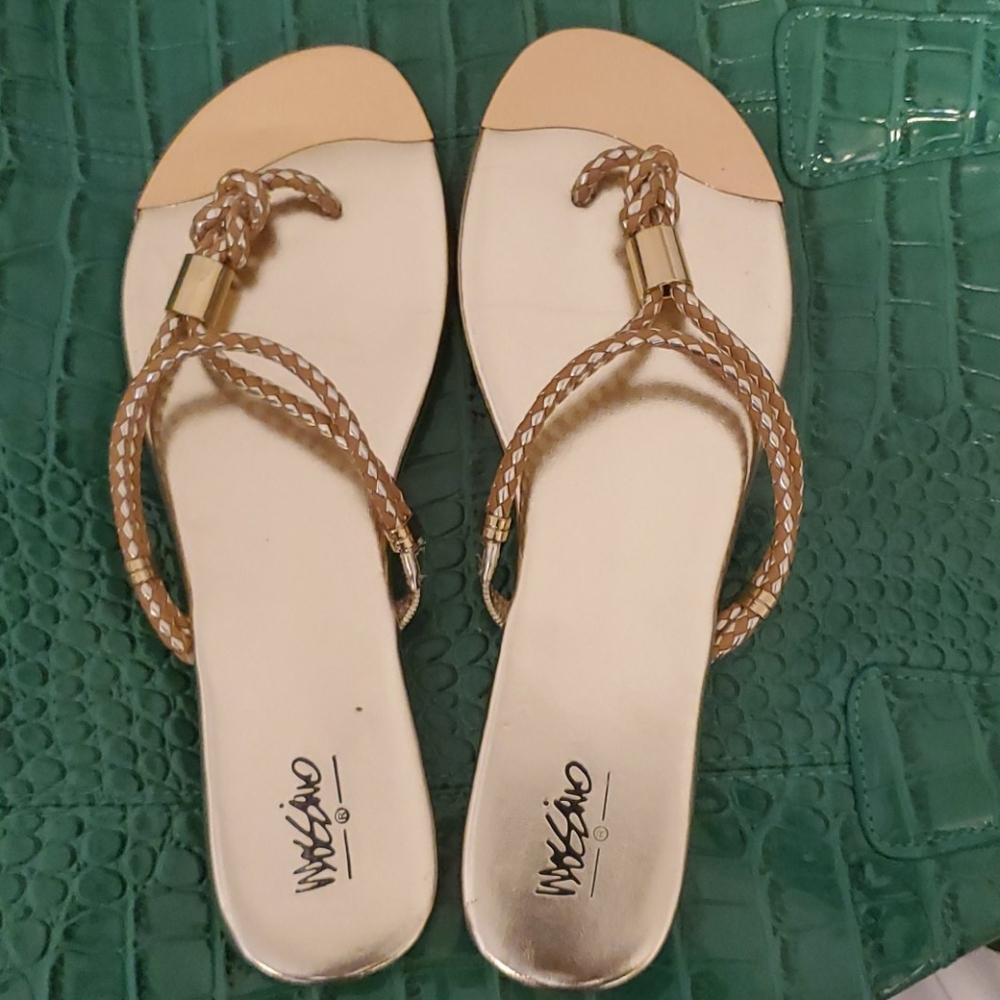 Mossimo Ladies Slippers
